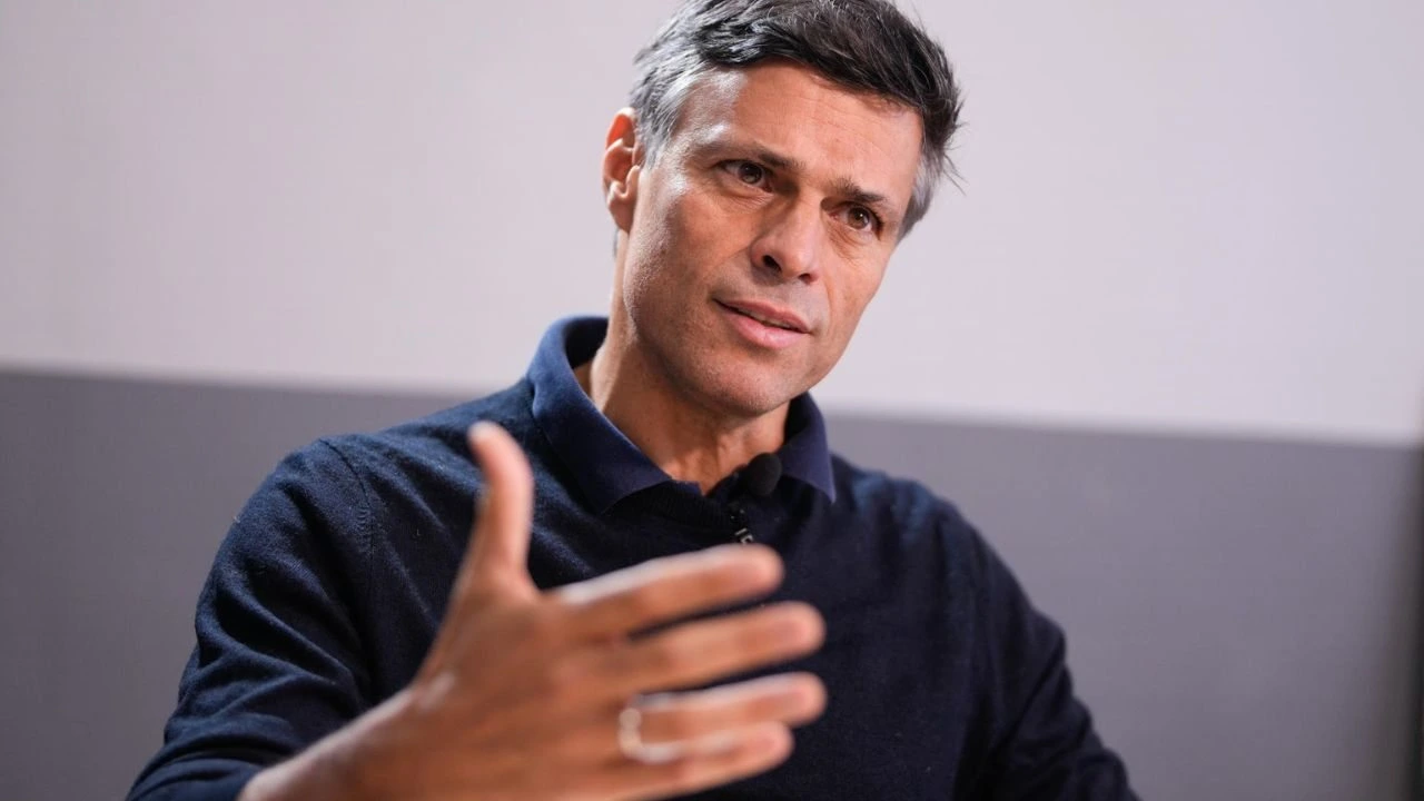 Nicolás Maduro pide quitar nacionalidad a Leopoldo López por ‘traición’ Nicolás Maduro pide quitar nacionalidad a Leopoldo López por ‘traición’